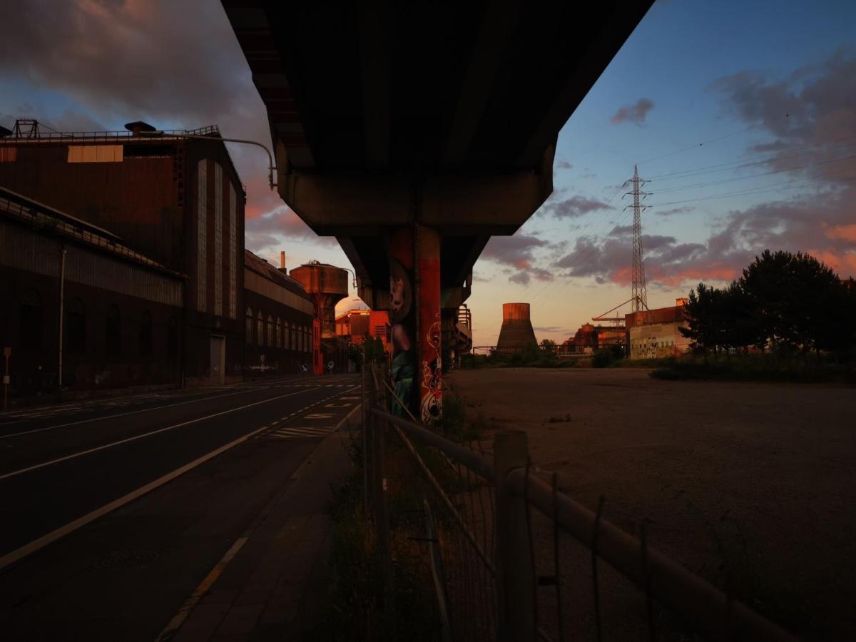 Ghostel 1St - Aventure Alternative - Guest House - Arts-Factory-Experience - For Artists, Makers And Open Minds - Attention, We Are Not A Hotel And Are Not Adapted For Everybody - Read Host Warnings Before Reservation - Www,Providence,Be Asbl Charleroi Kültér fotó